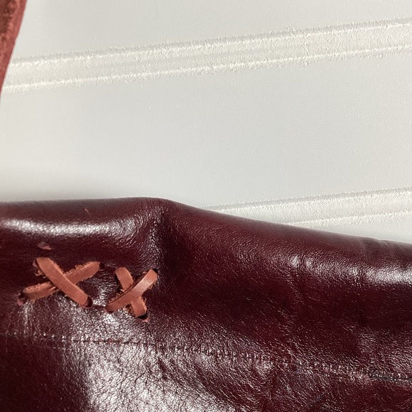 AQ Inc Leather Crossbody Bag with Jemstone and beads. Fringe Bag. Western Style - Picture 5 of 15